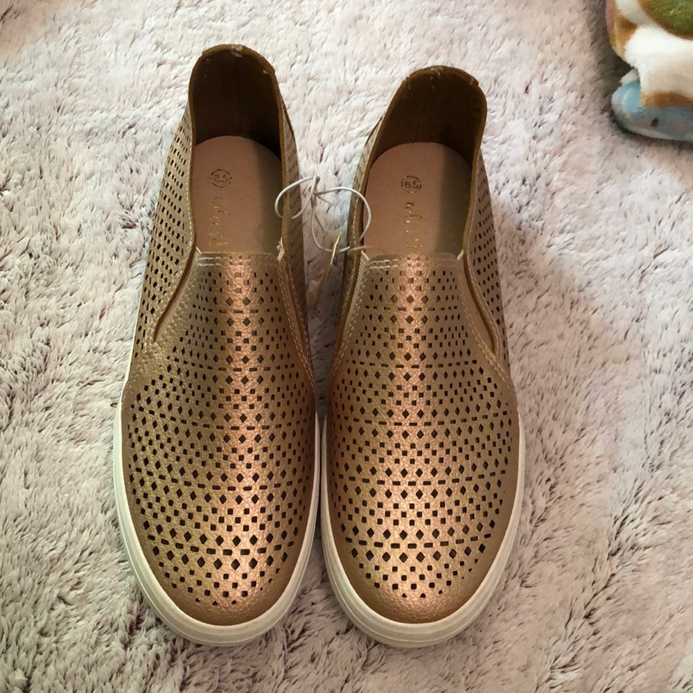 Altar’d State slip ons